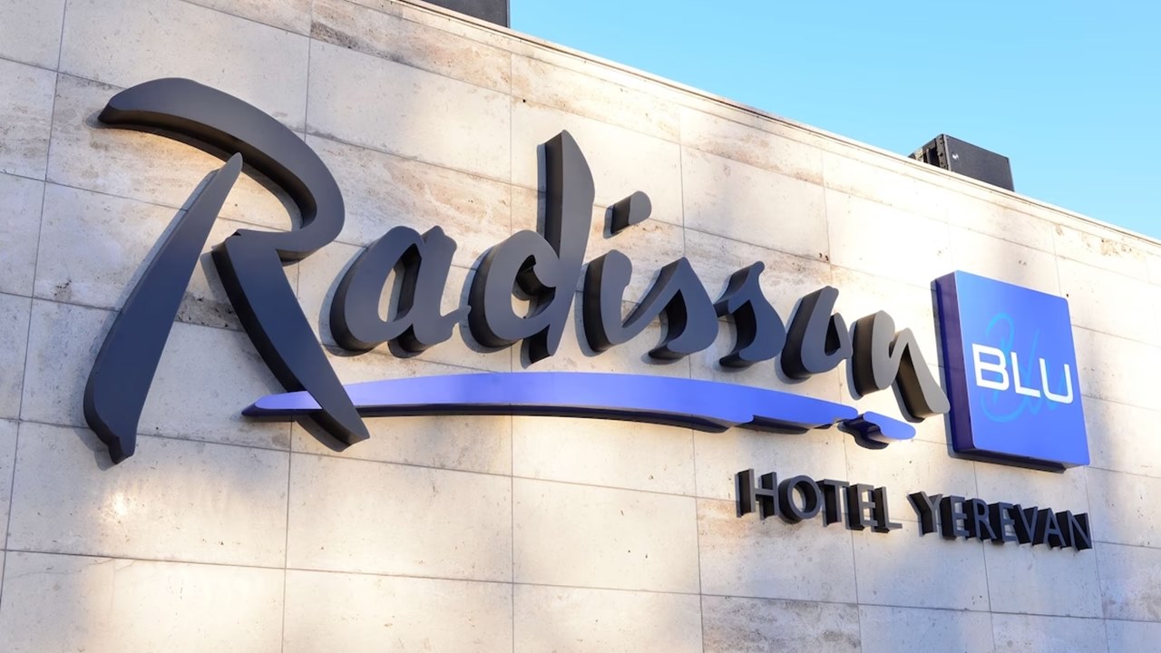 Картинка Кейс Demis Group и Radisson Blu: как колорит Армении вписался в корпоративный стиль, а соцсети стали каналом продаж