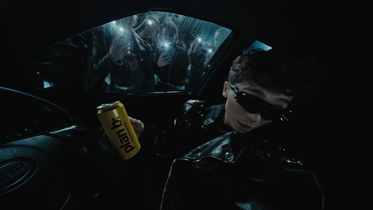Картинка Кейс TWIGA INTERACTIVE, PLAN B: ENERGY DRINK и Rakhim: как сделать главный хит лета с помощью двух банок