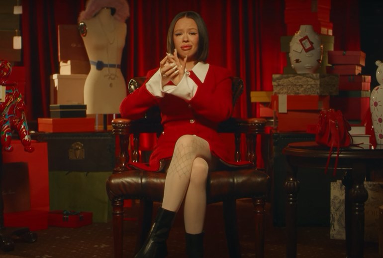 Картинка Инстасамка стала «Альфа-Самкой» в рекламе Альфа-банка