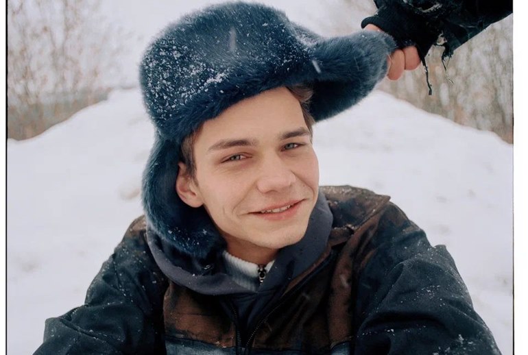 Картинка Wink и «Аутло» выпустили мерч по сериалу «Слово пацана. Кровь на асфальте»
