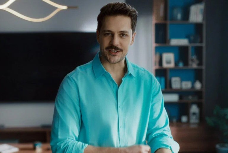 Картинка Актер Милош Бикович стал амбассадором Ozon fresh