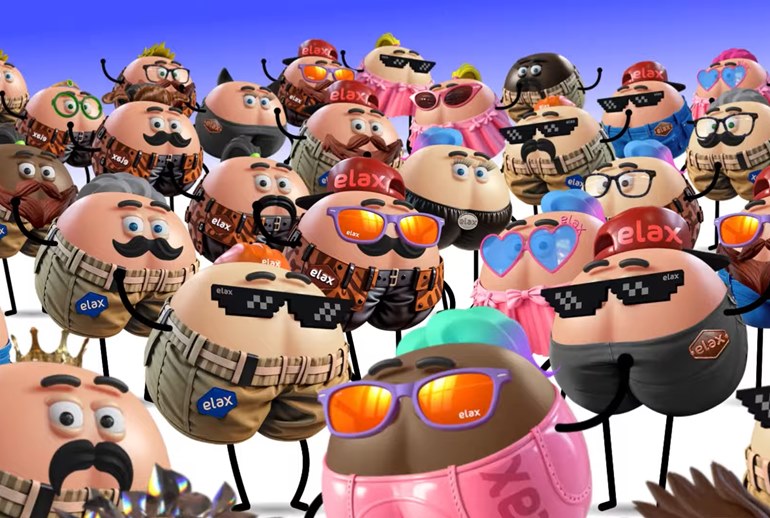 Картинка Тысячи «пятых точек» снялись в клипе для бренда наполнителей мебели