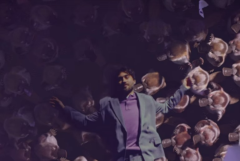 Картинка «Точка» показала объятия сотен утконосов в честь сданного отчета