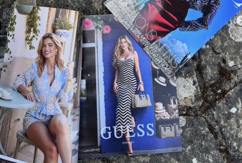 Картинка Vogue первым из модных журналов опубликовал рекламу с ИИ-моделью