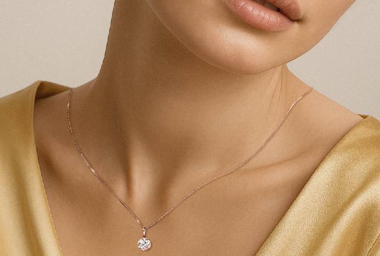 Картинка «585 Золотой» показал «умные» бриллианты в рекламе нового бренда Smart Diamonds