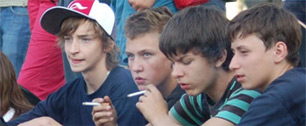 Картинка Почти 70% московских старшеклассников курят