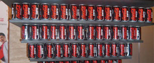 Картинка Coca-Cola перевернула пирамиды