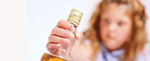 Картинка Продажу алкоголя детям правительство вписало в Уголовный кодекс