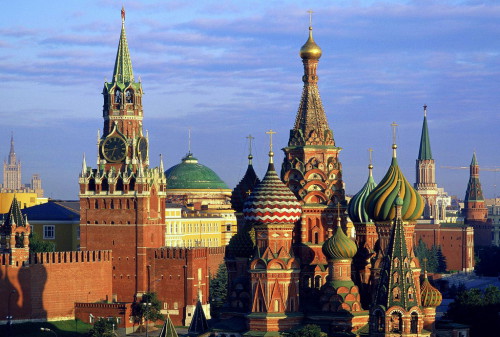 Картинка «ИнтелМедиа» прорекламирует Москву жителям Санкт-Петербурга