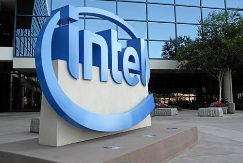 Картинка Intel надеется возобновить рост продаж в 2016 году