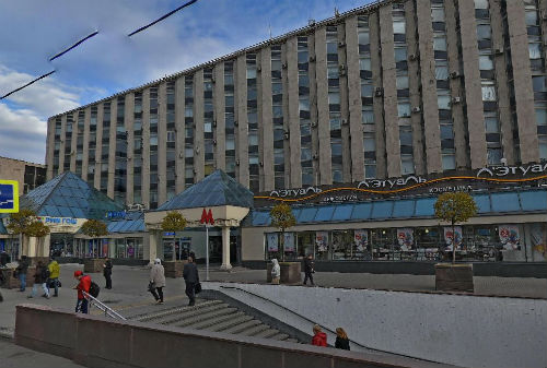 Картинка «Национальная Медиа Группа» еще раз продала здание «Известий» на Тверской