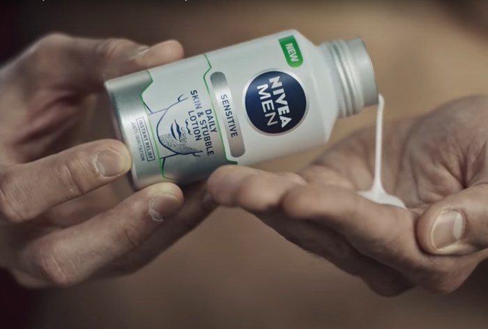 Картинка к Nivea лишилась партнерства с рекламным агентством из-за гомофобного высказывания