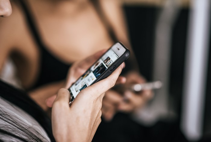 Изображение к Власти Канады помирились с TikTok и разрешили соцсети продолжать работу в стране