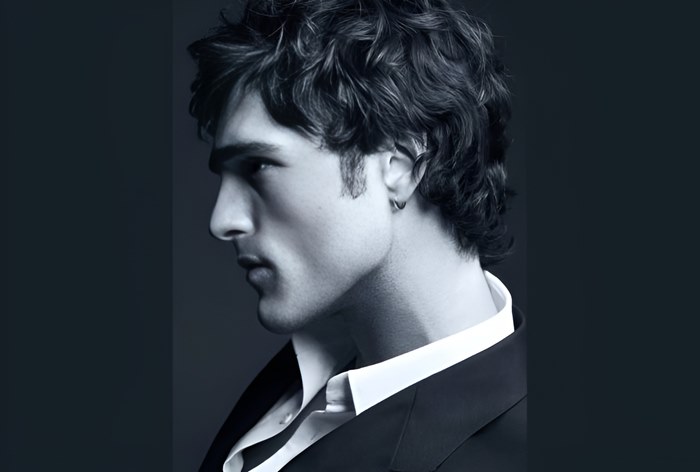 Изображение к Модный дом Chanel выбрал Джейкоба Элорди лицом своего аромата Bleu de Chanel