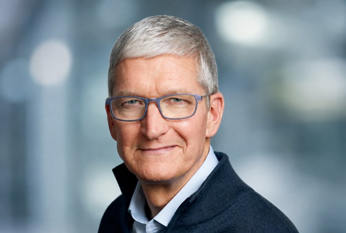 Изображение к Эффект Кука: как «тихий лидер» Apple сдвинул фокус с «железа» на сервисы и триллионную экосистему