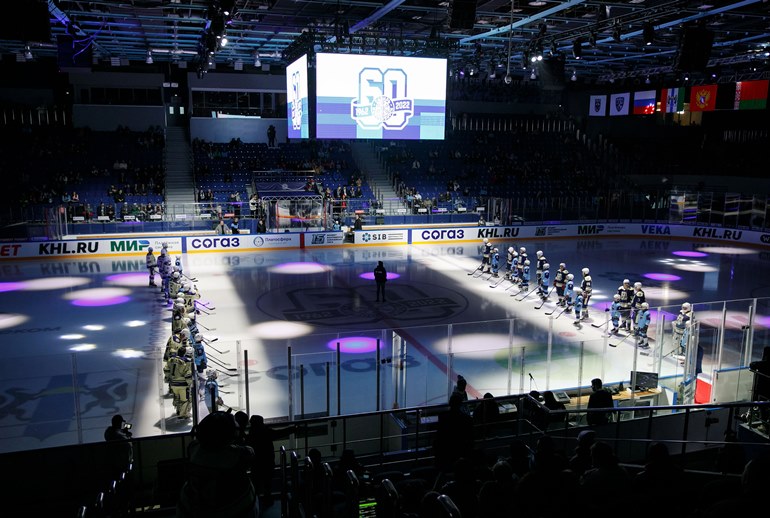 Картинка Хоккейный клуб «Сибирь» отметил свое 60-летие