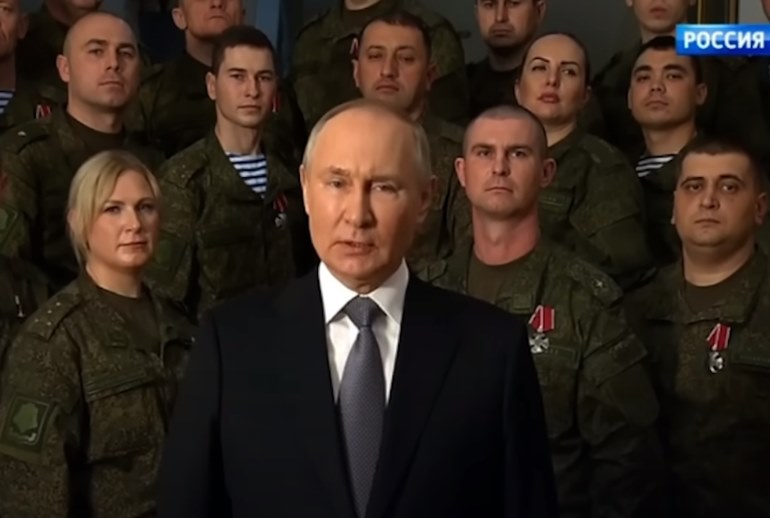 Картинка к Топ-10 самых популярных новогодних программ поделили «Россия 1» и Первый канал