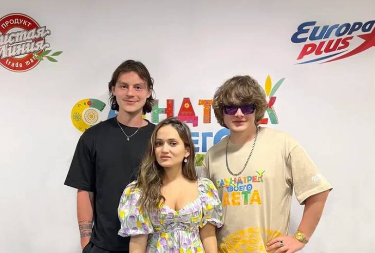 Картинка «Европа Плюс» представила «Саундтрек твоего лета»