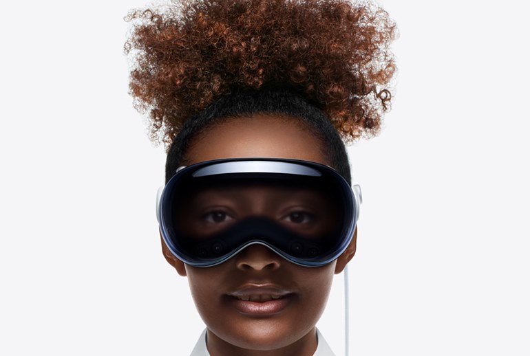 Картинка Apple представила первую рекламу очков дополненной реальности Vision Pro