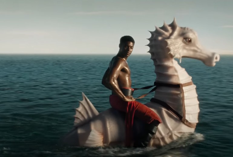 Картинка Old Spice оседлал любимого конька