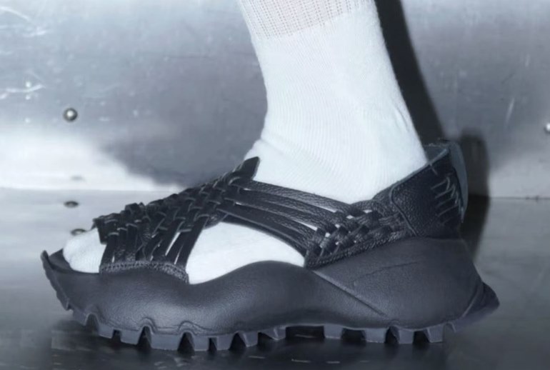 Картинка Власти Мексики обвинили Adidas в культурной апроприации из-за новых сандалий