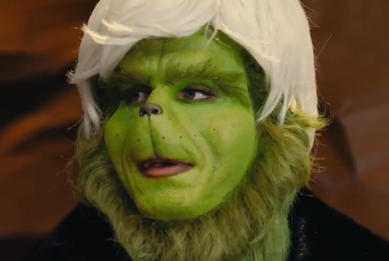 Картинка Гринч обулся в кроксы и спародировал Миранду Пристли