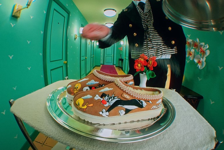 Картинка Герои Looney Tunes появились на уггах