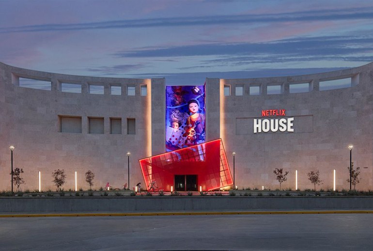 Картинка Первые два «Дома Netflix» оживили пустые площади в ТРЦ