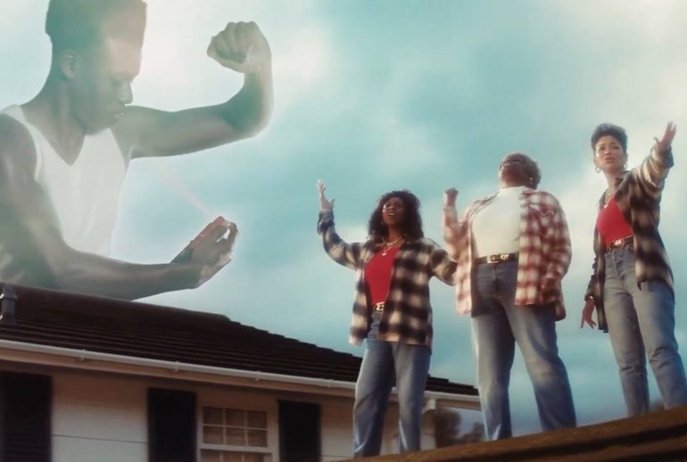 Картинка Old Spice показал страдающих матерей в новой рекламе