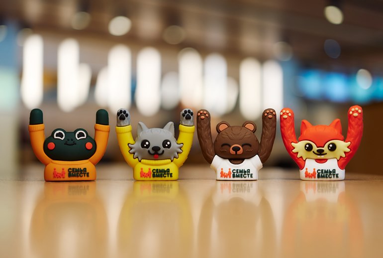 Картинка «Вкусно — и точка» впервые добавила держатели для фото в «Кидз Комбо» 