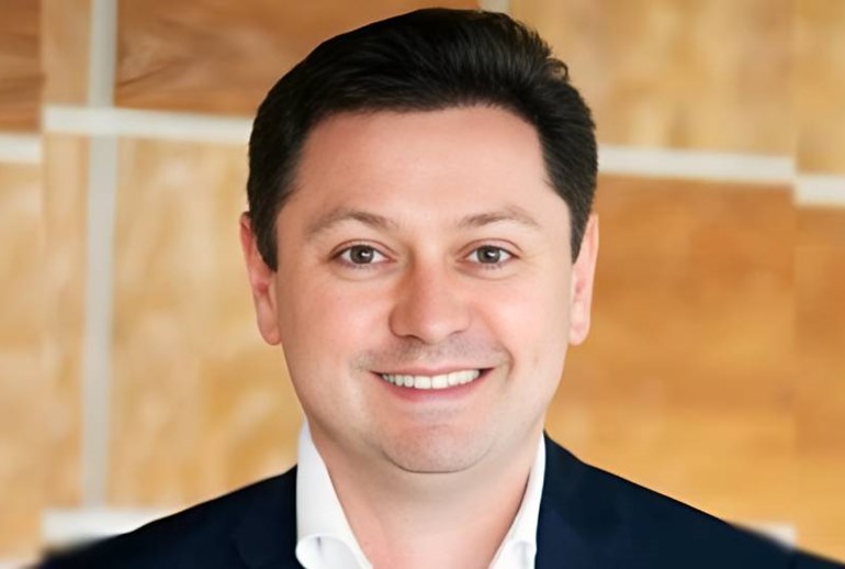 Картинка Максим Онищенко назначен генеральным директором «Улыбки радуги»