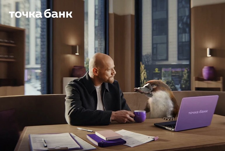 Картинка Юрий Колокольников взял столик «не на одного» в кафе «Точка Банка»