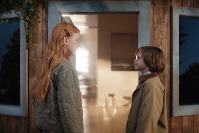 Картинка ПИК показал путь от кольца из веточки до семейной квартиры