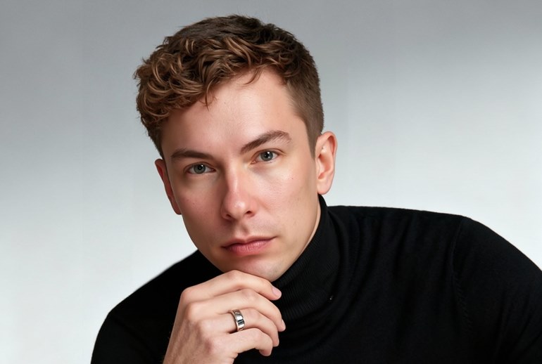 Картинка Экс-директор по связям с общественностью СДЭК перешел в ЦБТ