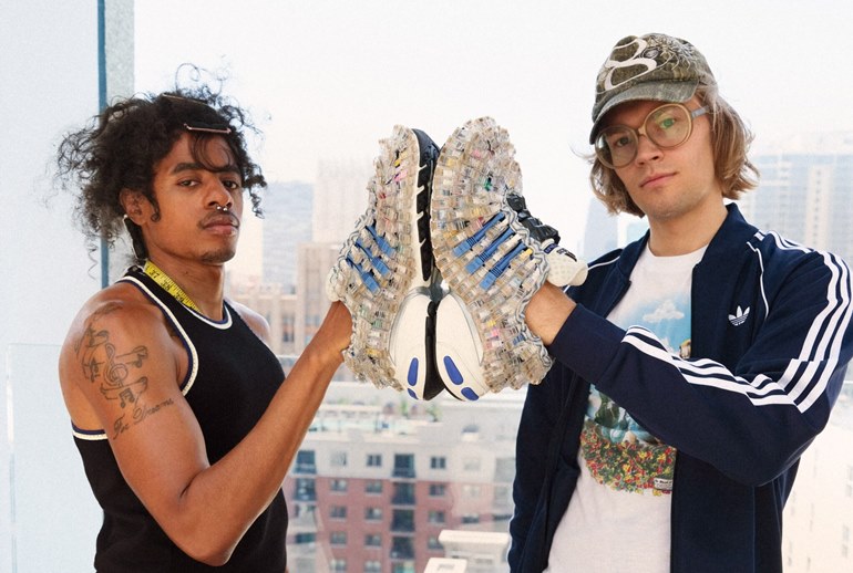 Картинка Adidas обул рэпера Teezo Touchdown в кроссовки из кабелей
