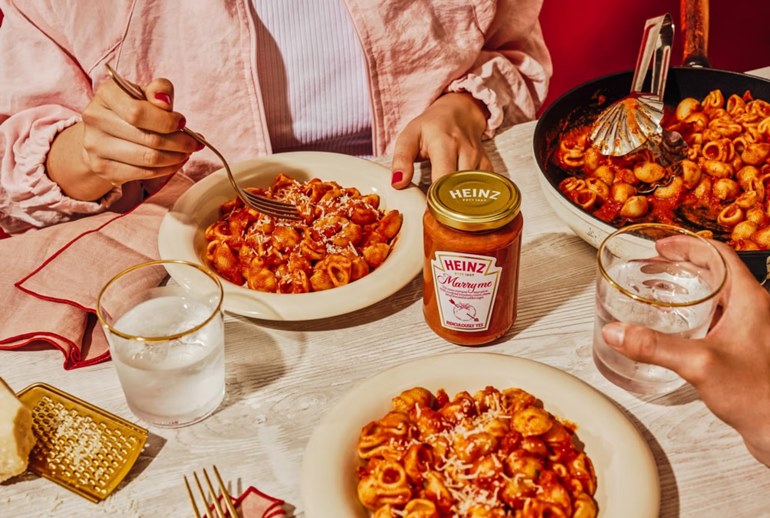 Картинка Heinz выпустил «женись на мне» соус