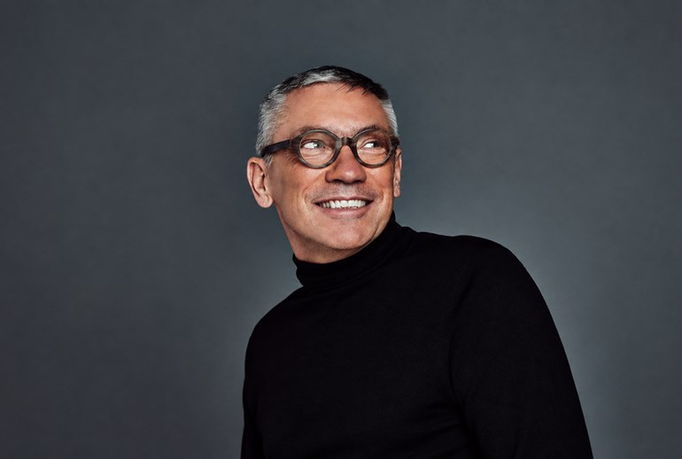 Картинка Эндрю Робертсон возглавил рекламное подразделение Omnicom
