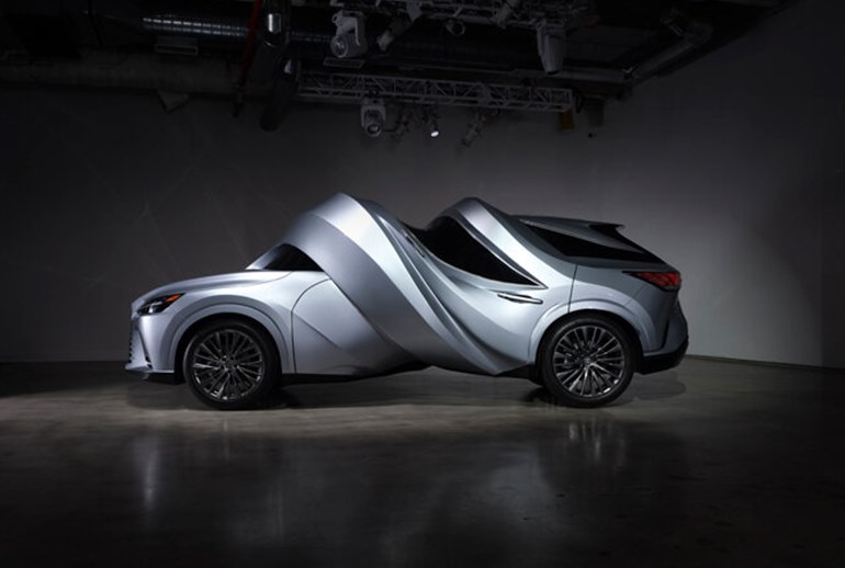 Картинка Lexus устроил «мотоморфозы» своим автомобилям