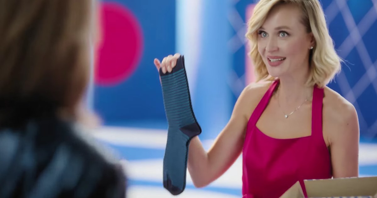 Озон Плечики, Реклама ОЗОН 2022, Реклама 2022 - YouTube