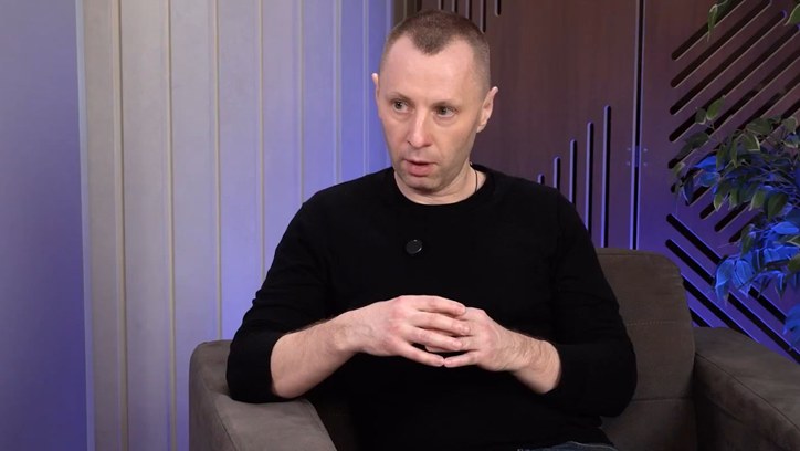 Картинка к видео «Происходит синергия крупнейших банков»