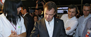 Картинка Медведев предложит гендиректору ВГТРК создать молодежное ток-шоу