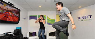 Картинка Microsoft начинает продажи сенсора Kinect