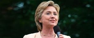 Картинка Хиллари Клинтон призывает ввести международные стандарты интернета