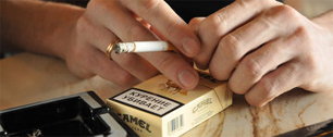 Картинка В США на пачках сигарет появятся изображения пострадавших от курения