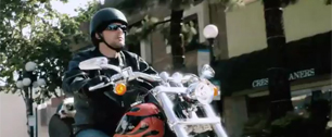 Картинка Сентиментальные мотоциклисты в рекламе Harley Davidson