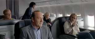 Картинка Кевин Спейси поделился на три в рекламе American Airlines