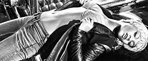 Картинка Ролик с Рианной для Armani назвали самой сексуальной рекламой года