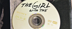 Картинка Sony шокировала покупателей дизайном DVD с фильмом "Девушка с татуировкой дракона"
