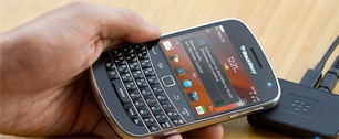 Картинка Производителю мобильников Blackberry грозят убытки и массовые увольнения сотрудников