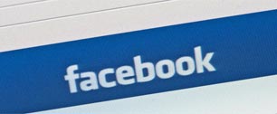 Картинка Facebook тестирует ранжирование комментариев по популярности для брендовых страниц